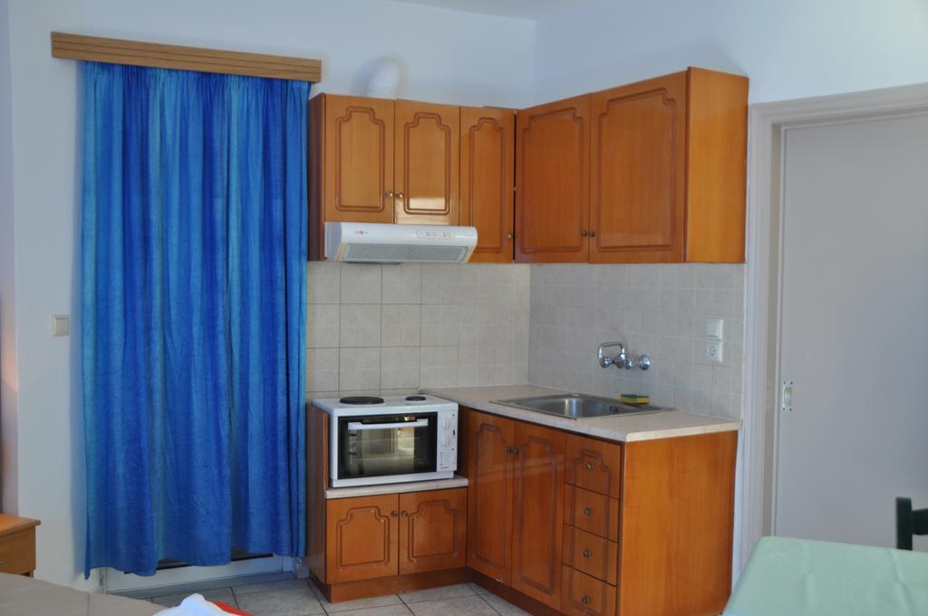 Lydia Rooms & Studios Preveza Exterior foto